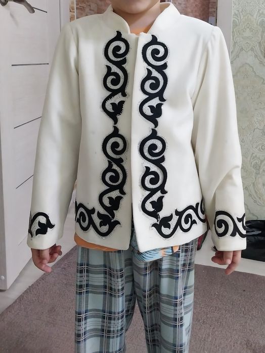 Народные кастюмы