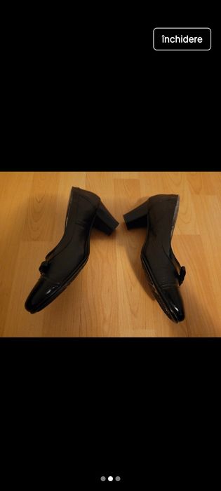 Pantofi cu toc dama