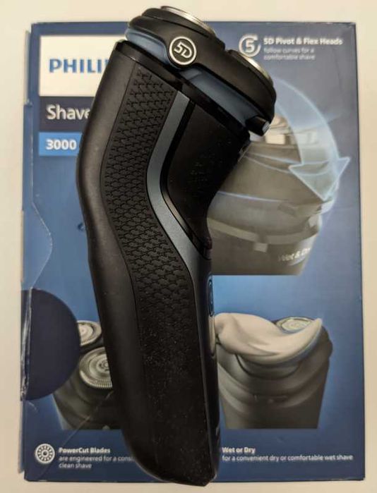 Новая бритва Philips 3000 S3144 (электробритва + триммер)