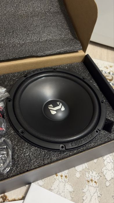 Black hydra delta 613c