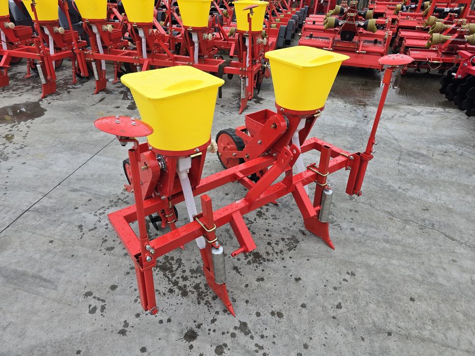 Semanatoare mecanica de porumb 2 randuri