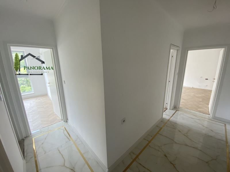 Продава се Тристаен апартамент в Шумен, Боян Българанов 1 - 86 кв.м за 1373 €/кв.м - Снимка #6