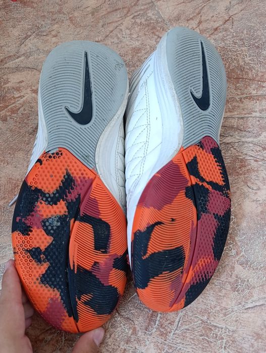 Lunar Gato white Nike