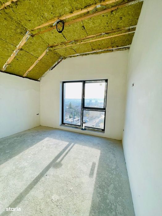 Casa cuplata, 4 camere, 156 mp utili, semifiniasata, cartier Dambul Ro
