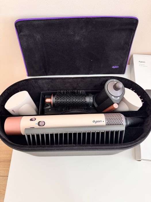 Dayson Airwrap продам