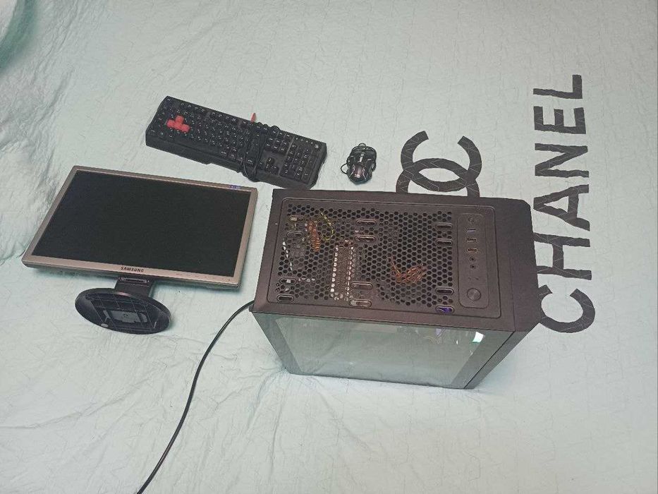 Универсальный компьютер Work&Play