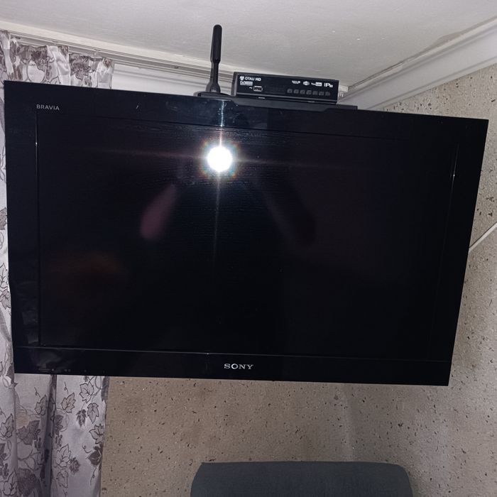 Продам б/у телевизор