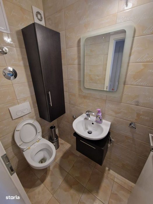 Apartament 3 camere in Avangarden