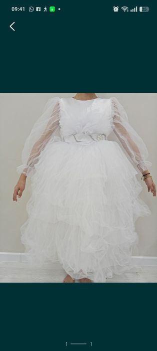 Көйлек сатылады.