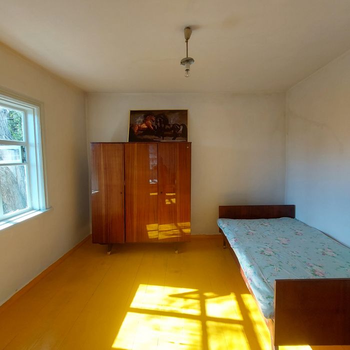 Продаётся дом в городе.