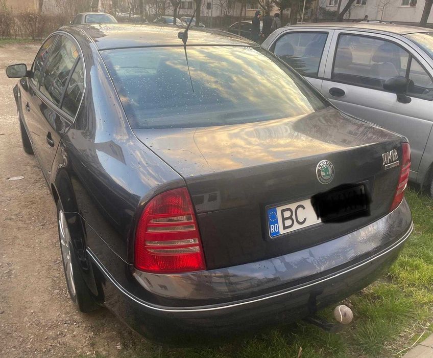 Skoda superb1  1.9 TDI AWX