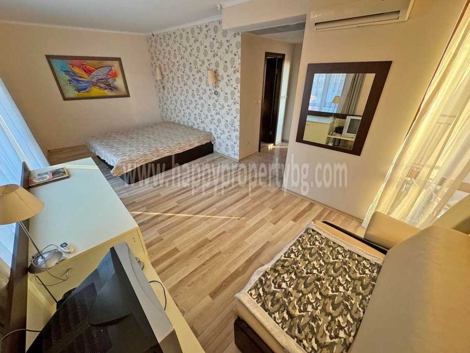 Продава се Тристаен апартамент в Свети Влас - 114 кв.м за 982 €/кв.м - Снимка #12