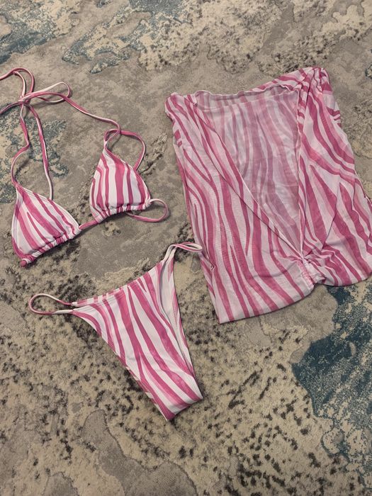 Costume de baie diferite modele