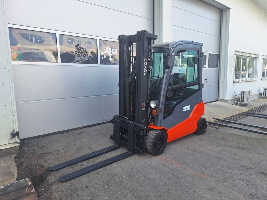 Електрокар Toyota 8FBM20T