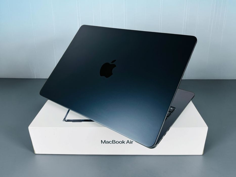 Apple MacBook Air 13 M2 8RAM 512GB Midnight 90% Батерия!! Гаранция!