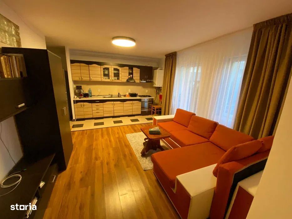 Apartament cu 3 camere, 56 mp, parcare, zona Terra — fotografia 1