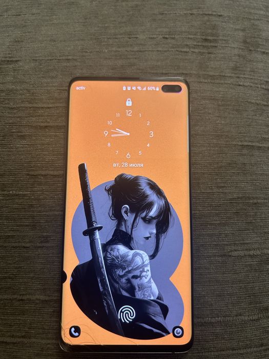 Продам samsung s10+