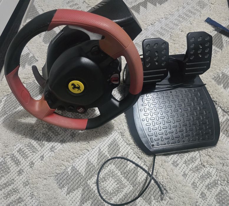 Volan  Thrustmaster Ferrari 458 spider