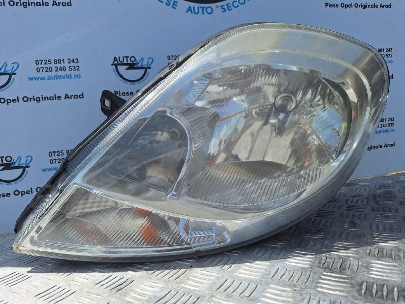 Far stanga cu semnalizare Renault Trafic 2