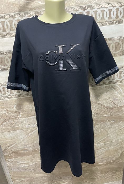 Rochie Calvin Klein, Nou!