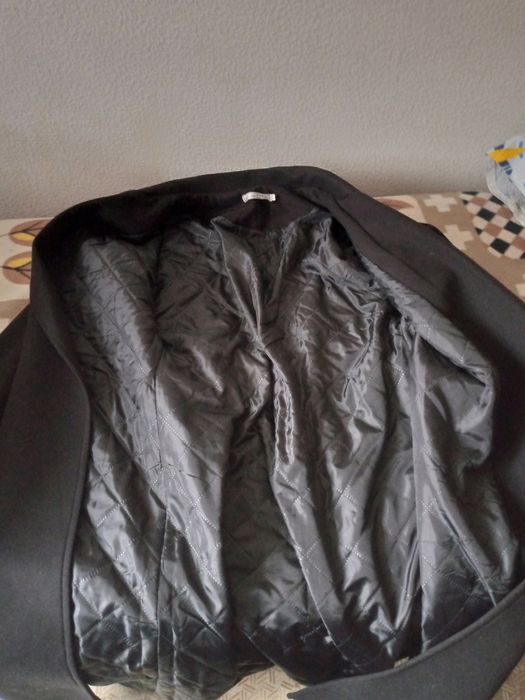 Продам пальто чёрное