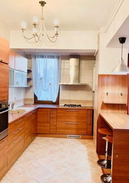 Дава се под наем Тристаен апартамент в Пловдив, Беломорски - 90 кв.м за 316.2 € - Снимка #2