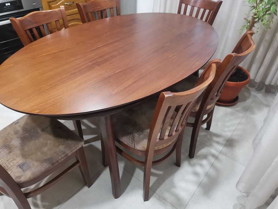 Мааса от масив със 6 стола от масив