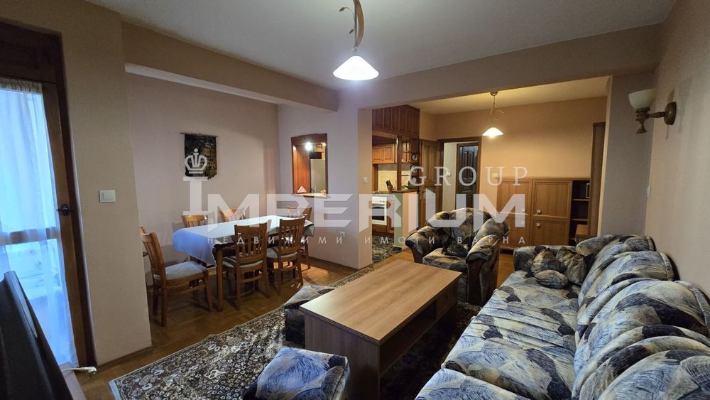 Дава се под наем Тристаен апартамент в Варна, Лятно кино Тракия - 95 кв.м за 612 € - Снимка #1