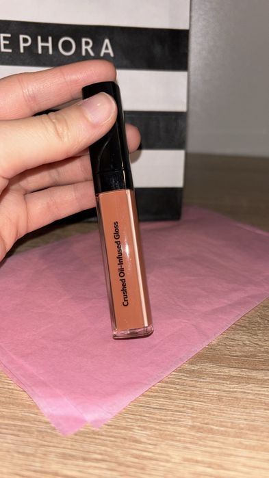 Lipgloss Bobbi brown nuanta sweet talk , infused oil