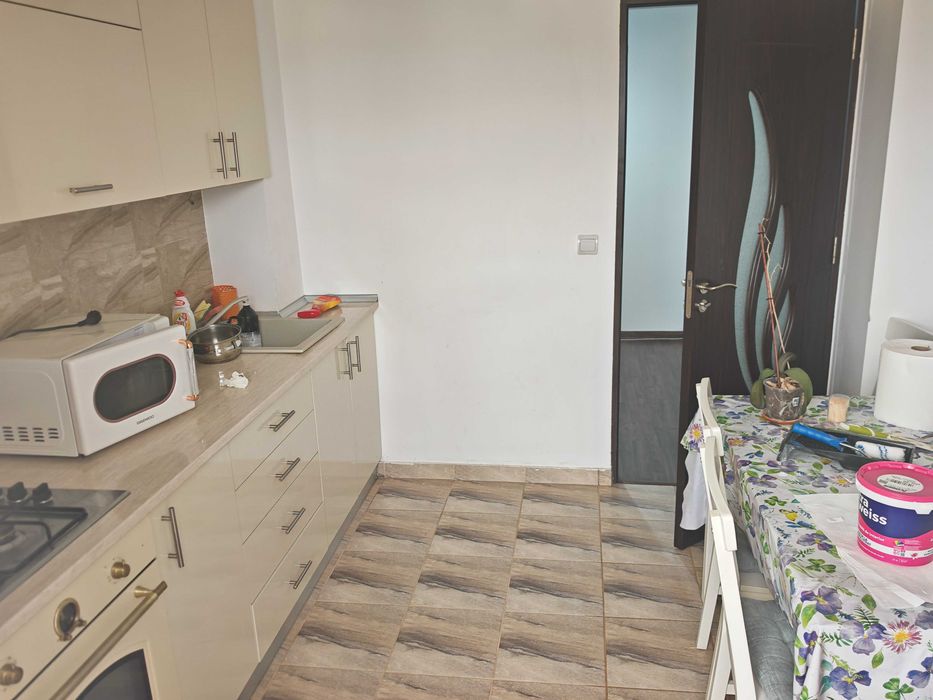 Închiriez apartament  pe o perioadă mai lungă sau in regim hotelier