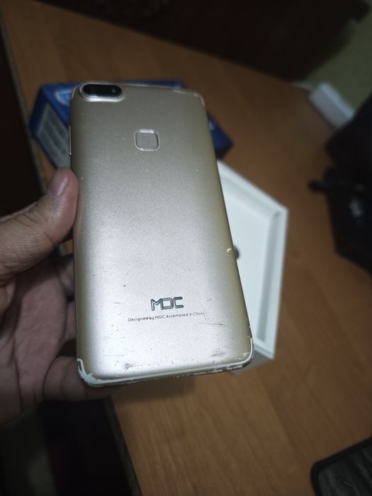 Продам телефон Nova 1/8