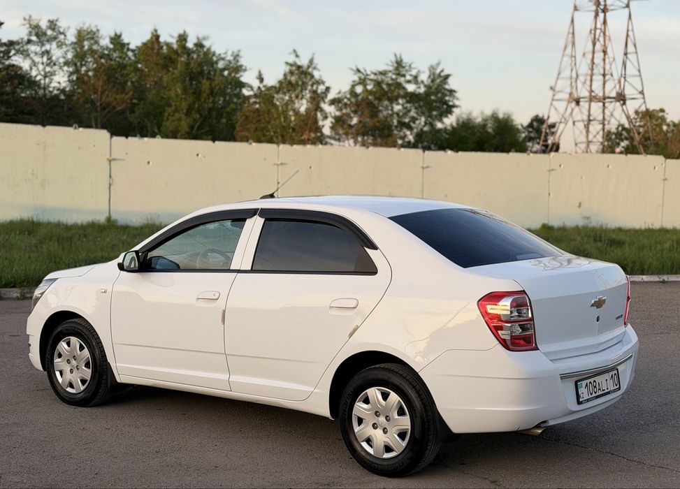 Chevrolet Cobalt 2022; Автомат
