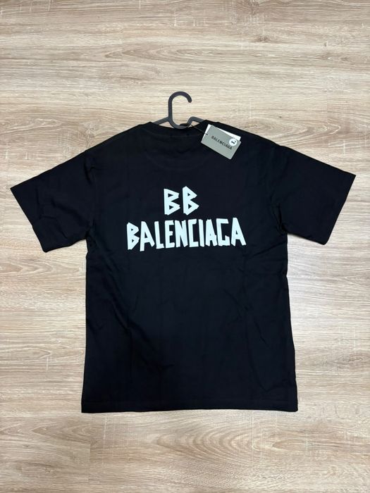 Tricou balenciaga