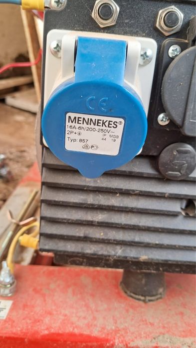Продам генератор