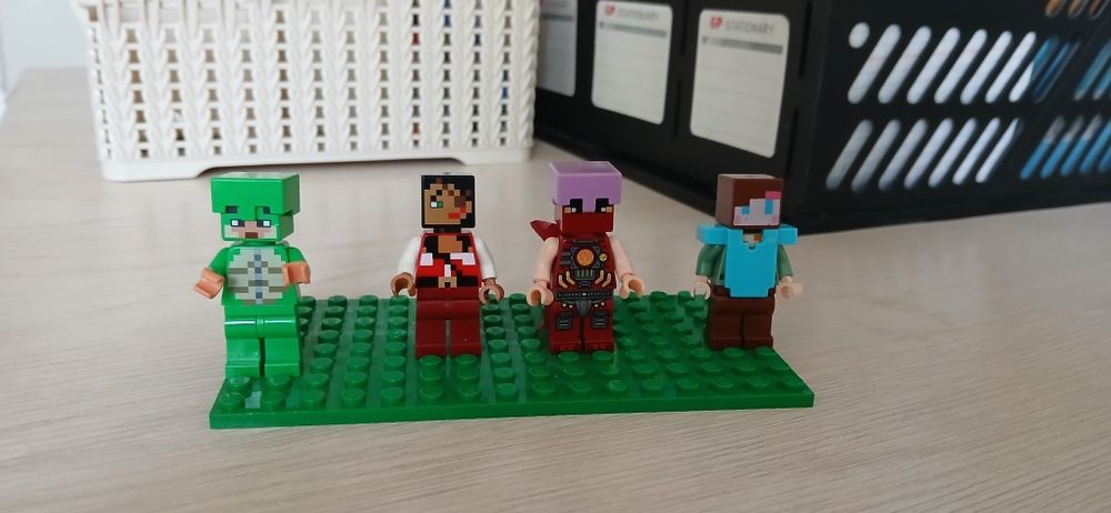 Лего оригинал фигурки