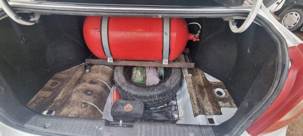 Gentra 2014, metan4,polni radnoy,70000km