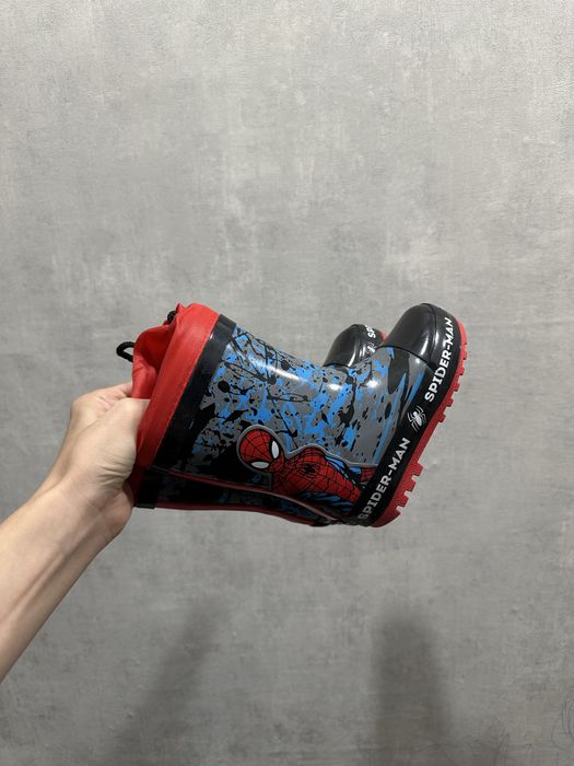 Резиновые сапоги