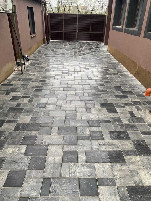 Montaj pavaje, borduri, rigole 35 lei