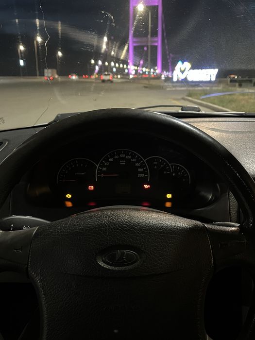 Продам машину Lada Priora 2011