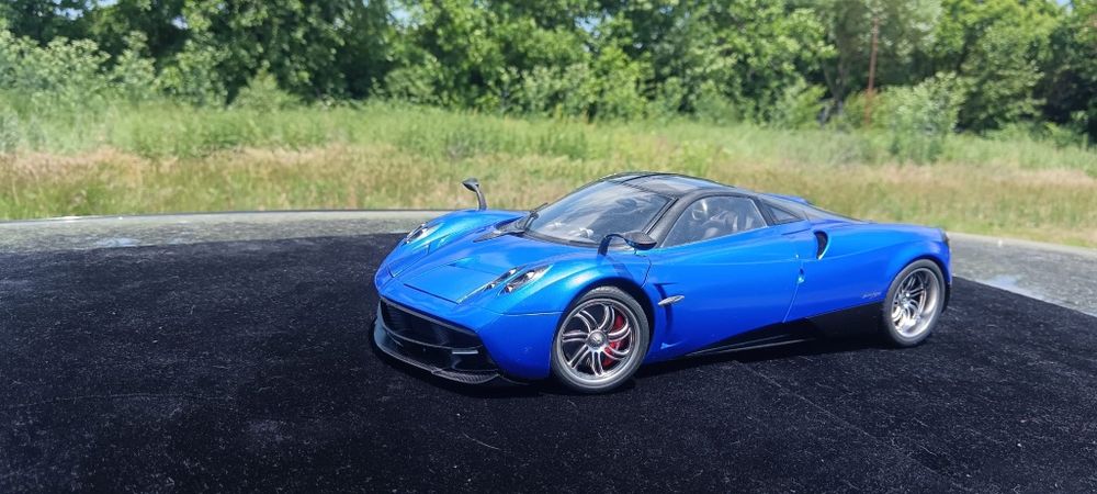 Pagani Huayra autoart
