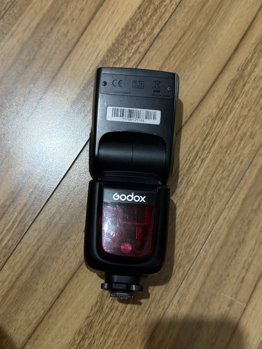 вспышка godox V860II s
