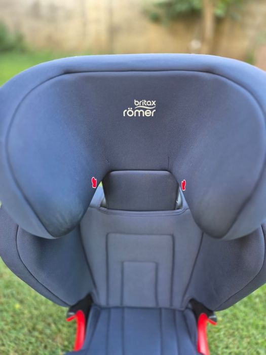 Scaun auto Britax Romer kidfix-i-Size