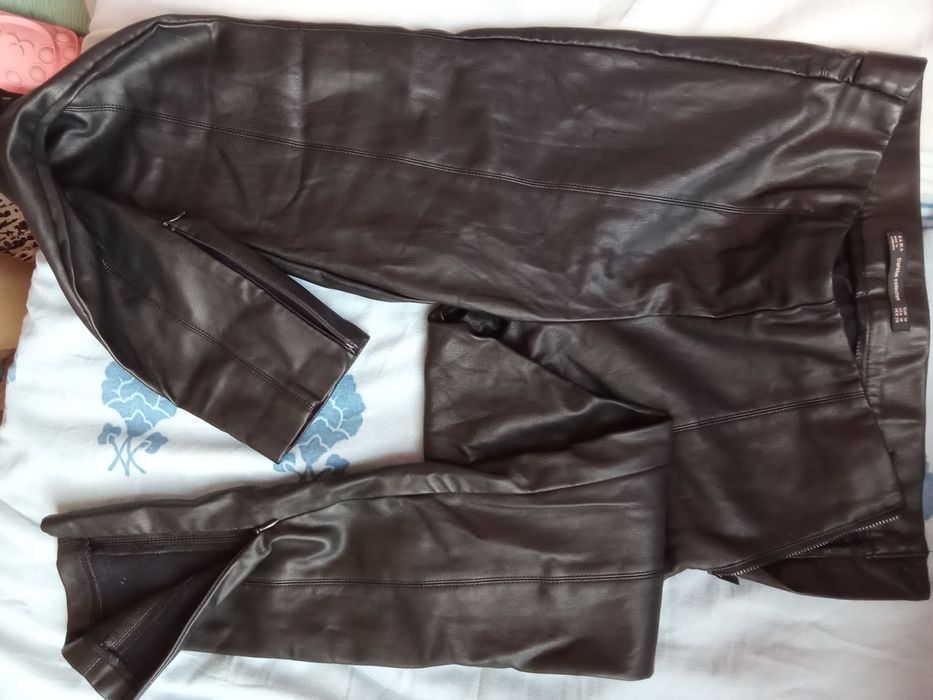 Кожени и елегантни дамски панталони