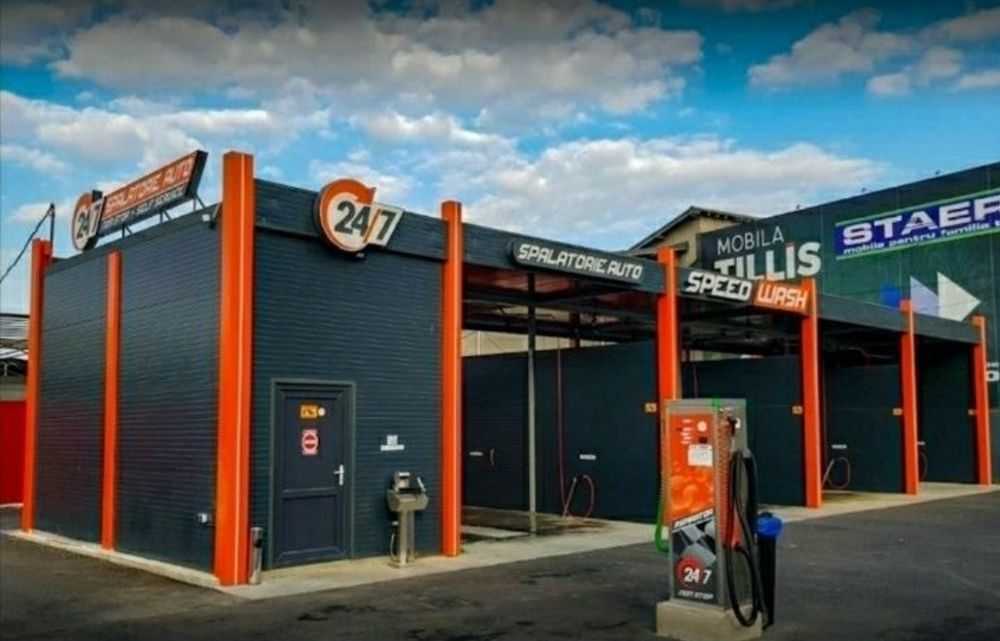 Vand spalatorie auto self  totul la cheie