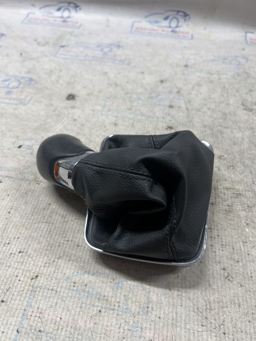 nuca schimbator 5+1 trepte  skoda rapid 2014