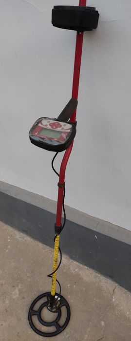 Металлоискатель Minelab X-terra 305