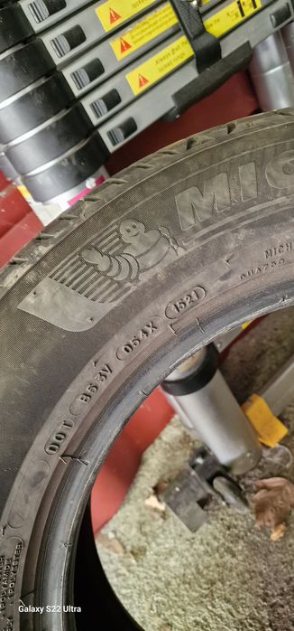 225/60/16 Michelin Primacy 4