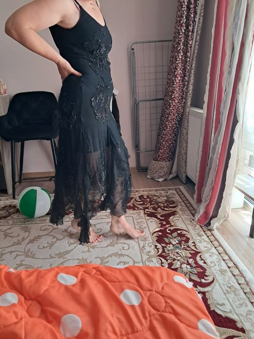 Vand rochie de seară mărgele S