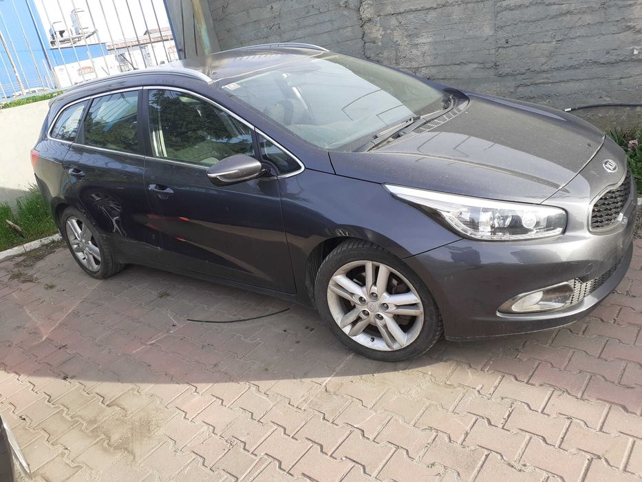 Injector Kia Ceed 1.6 crdi an 2013-  1.6 d 128cp