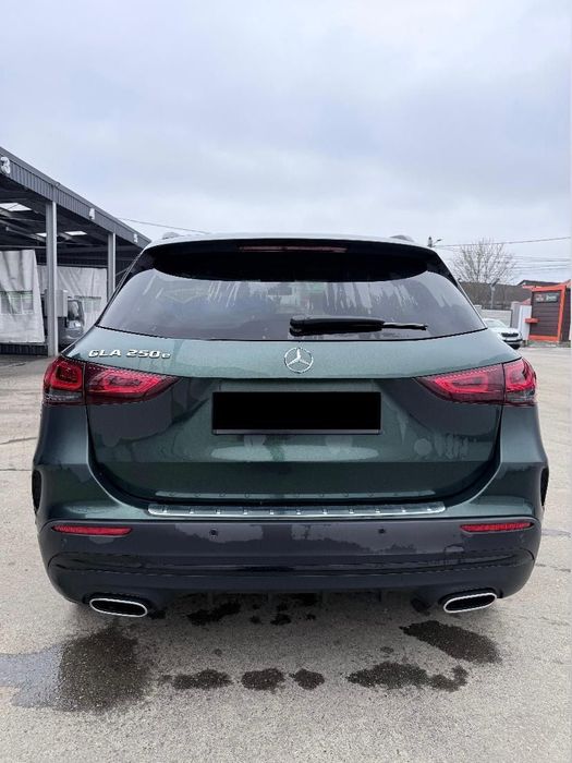 Mercedes-Benz GLA 250e TVA Deductibil